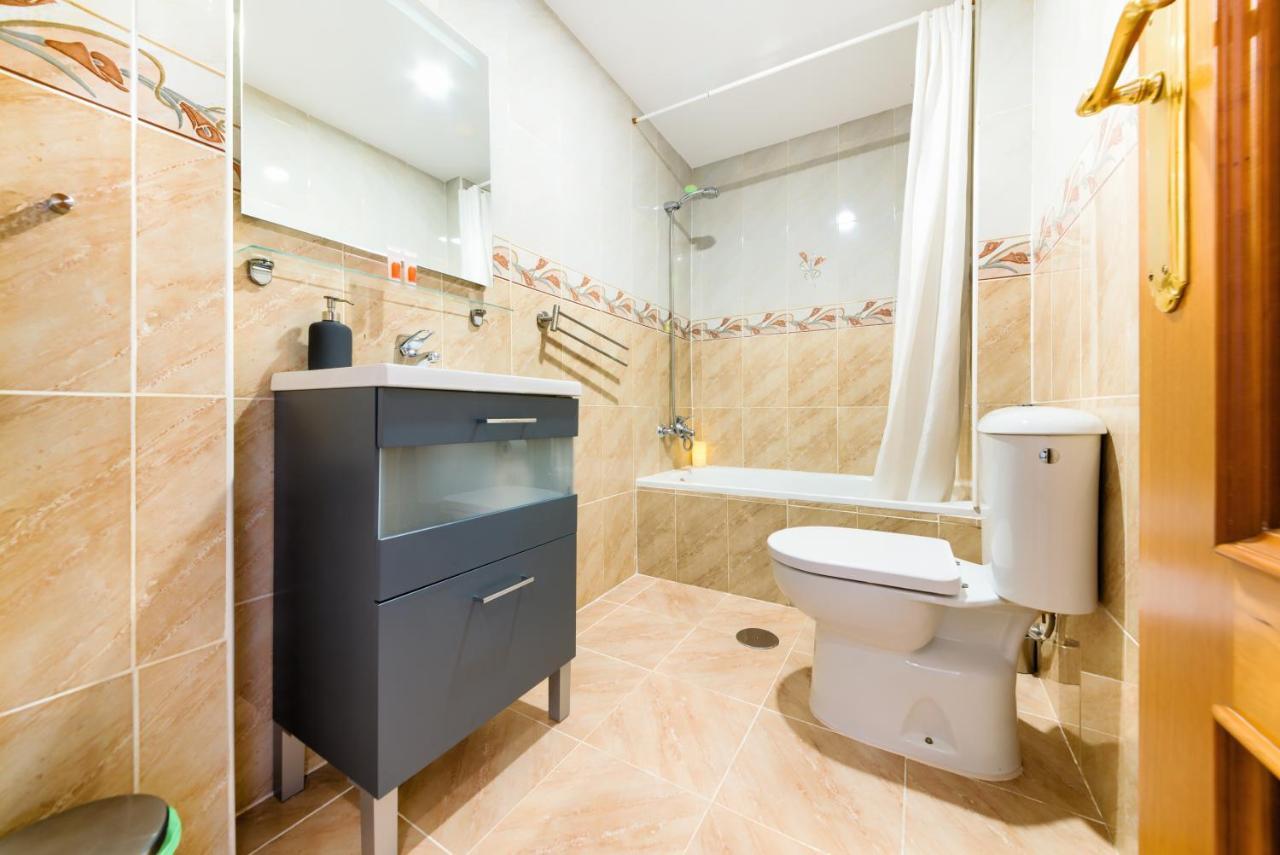 Holidays2Fuengirola Palangreros 100 Mts From Beach And Promenade Esterno foto